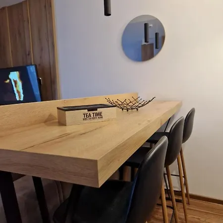 Skykop Apartment *